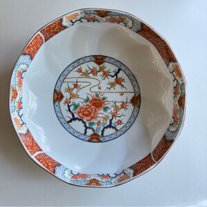 Collectible Japanese vintage porcelain serving bowl